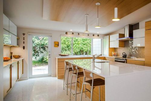 Căn bếp tho phong cách tối giản hóa