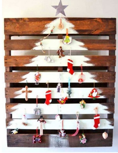 vẽ cây thông Noel băng sơn xịt