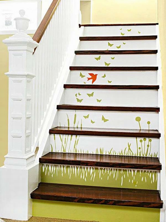 trang trí cầu thang bằng decal