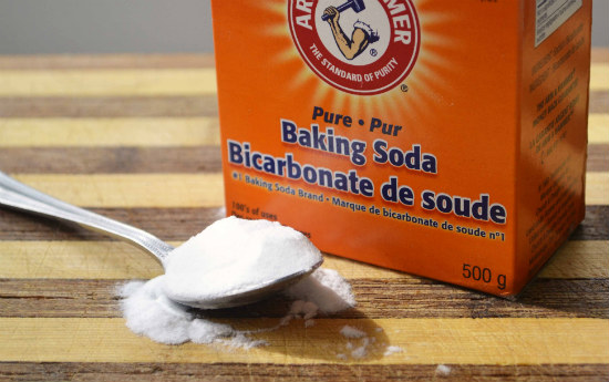 Làm sạch nhà bằng backing soda