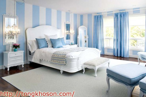 Sơn phòng ngủ với những thiết kế kẻ đứng