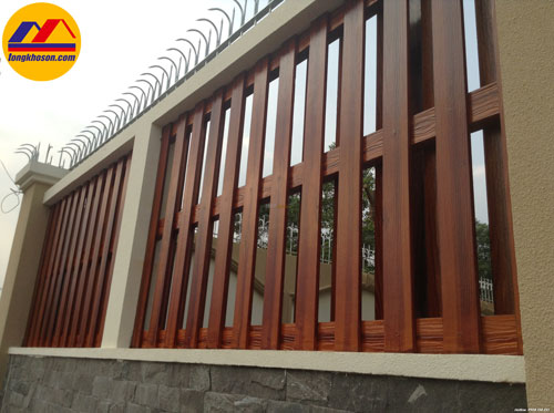 Sơn chống rỉ và sơn giả gỗ cho hàng rào