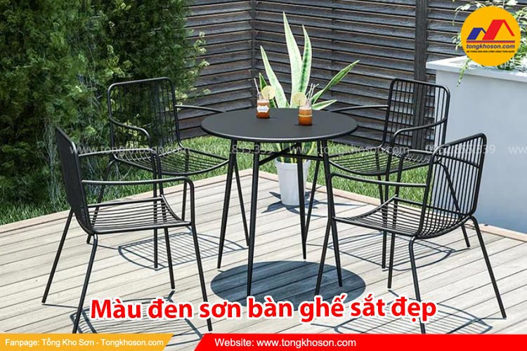 Màu đen sơn bàn ghế sắt đẹp