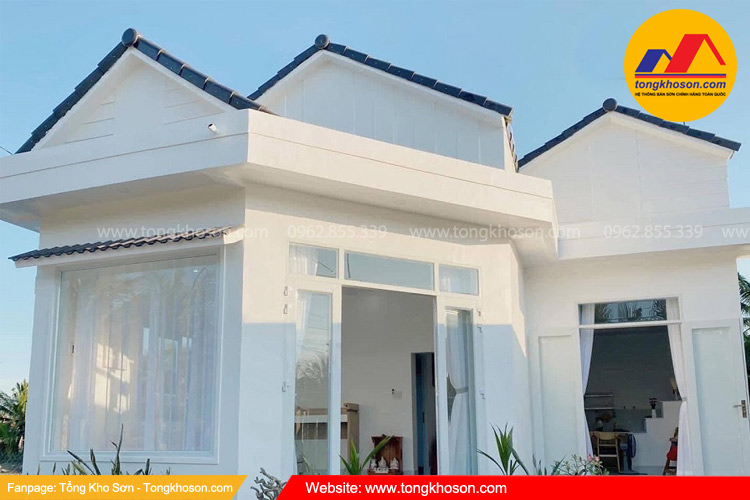 Sơn ngoại thất màu trắng